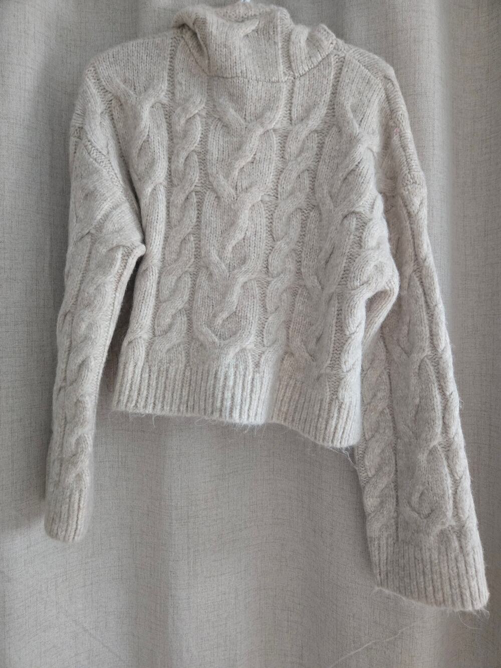 Beautiful Brand New Cropped Sweater with Hood